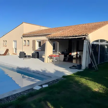 Maison Opuceb Nyaraló